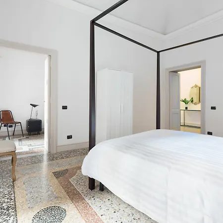 Classic 2br In Prati By Sonder *